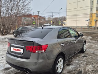 2012 Kia Cerato 6-speed II, серый, 850000 рублей, вид 5