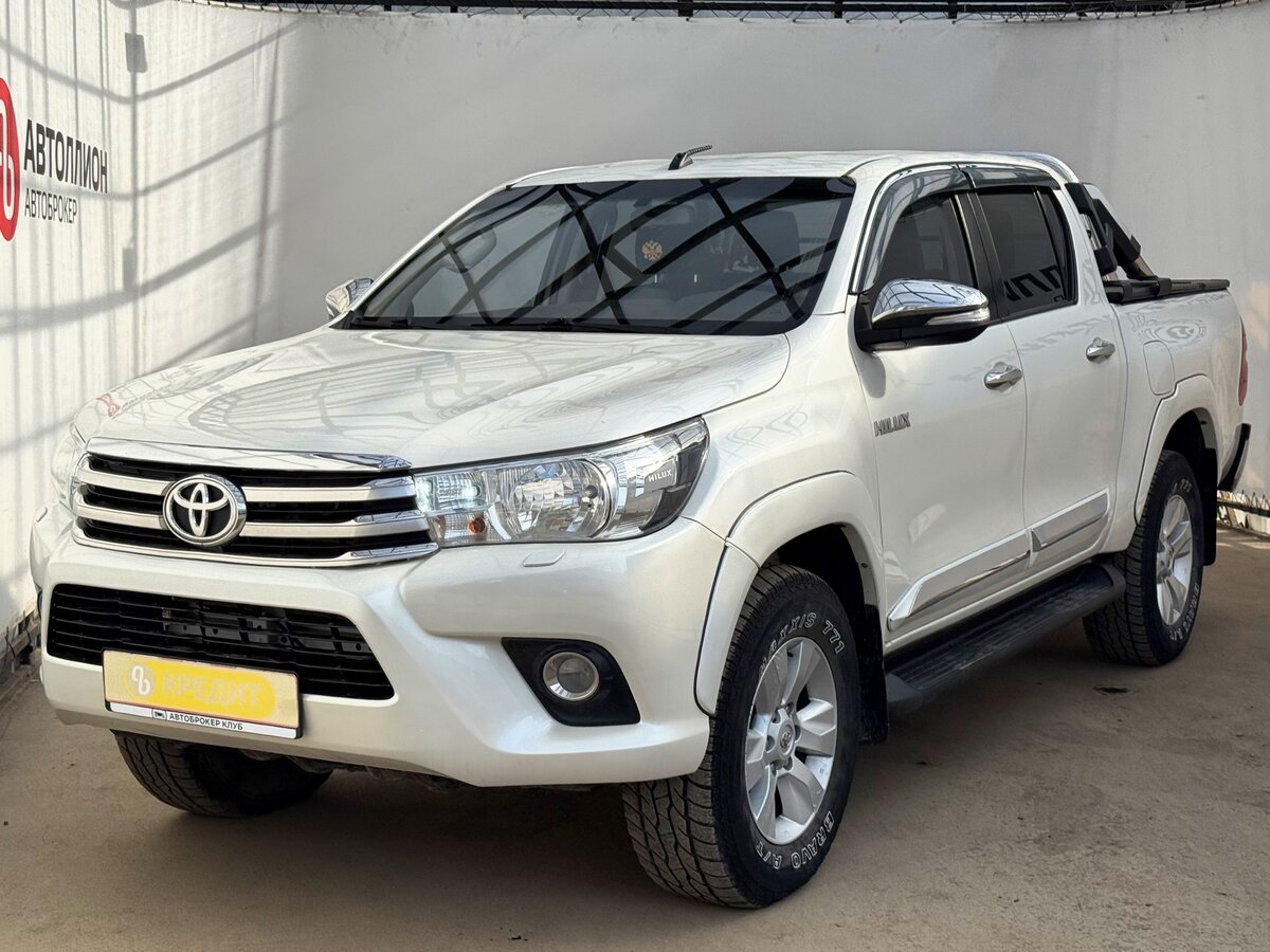 Открыть фотографии: Toyota Hilux VIII