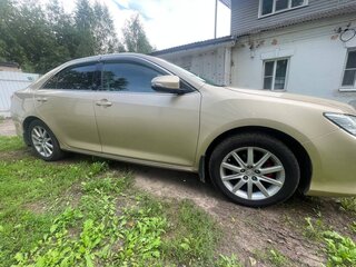 2012 Toyota Camry VII (XV50), бежевый, 1250000 рублей, вид 2