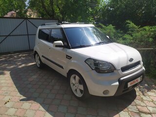 2011 Kia Soul I, белый, 950000 рублей, вид 1