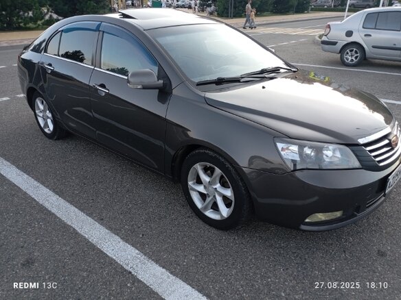 2014 Geely Emgrand EC7, серый, 560000 рублей