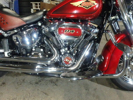 2023 Harley-Davidson Heritage, красный, 1400000 рублей, вид 5