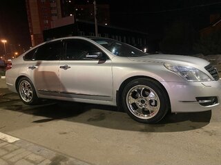 2008 Nissan Teana II (J32), серебристый, 900000 рублей, вид 3
