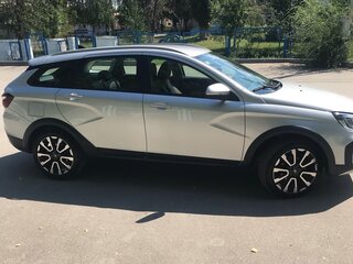 2024 Lada (ВАЗ) Vesta SW Cross I Рестайлинг (NG), серебристый, 1700000 рублей, вид 5