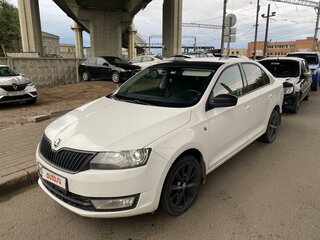 2016 Skoda Rapid I, белый, 1500000 рублей, вид 2