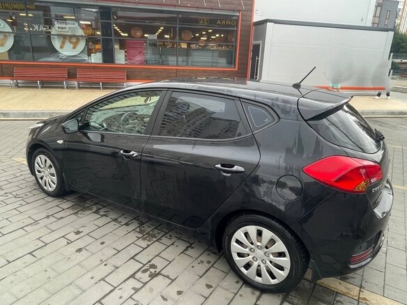 2016 Kia Ceed II Рестайлинг, чёрный, 1560000 рублей - вид 7