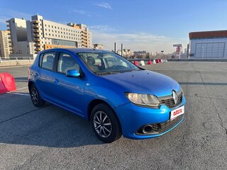 2017 Renault Sandero II, синий, 535000 рублей, вид 4