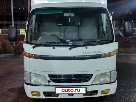 2001 Toyota Dyna, белый, 1000000 рублей, вид 1