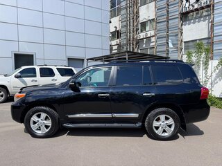 2014 Toyota Land Cruiser 200 Series Рестайлинг 1, чёрный, 3000000 рублей, вид 4