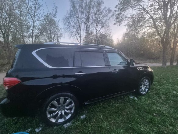 2011 Infiniti QX56 II, чёрный, 1950000 рублей - вид 16