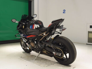 2021 BMW M 1000 RR, чёрный, 1900000 рублей, вид 4