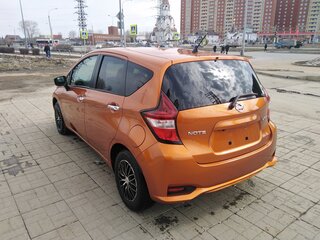 2017 Nissan Note e-Power II Рестайлинг, оранжевый, 1150000 рублей, вид 4