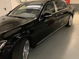 2018 Mercedes-Benz Maybach S-Класс 450 I (X222) Рестайлинг, чёрный, 6500000 рублей, вид 3
