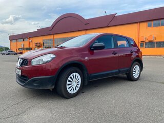 2013 Nissan Qashqai I Рестайлинг, красный, 1040000 рублей, вид 2