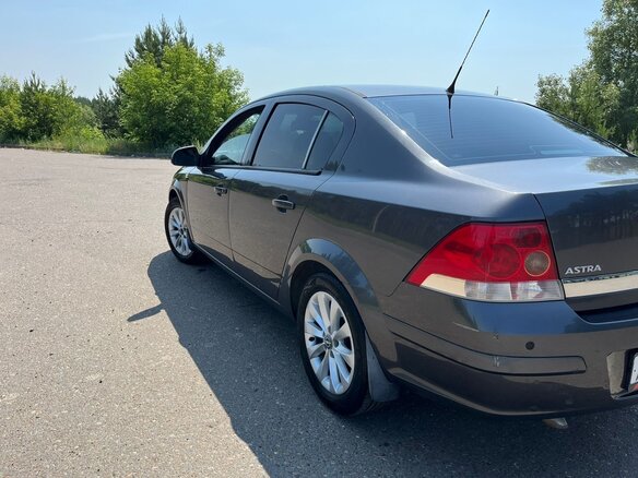 2012 Opel Astra H Рестайлинг, серый, 680000 рублей - вид 5
