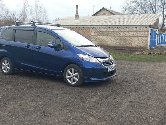 2016 Honda Freed I Рестайлинг 2, синий, 1360000 рублей - вид 1
