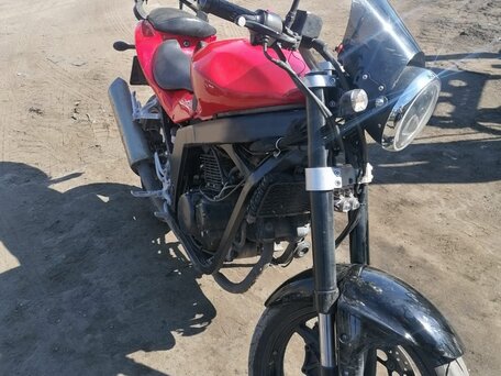 2014 Hyosung Comet GT250, красный, 180000 рублей, вид 1