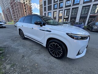 2024 Jaecoo J8, белый, 3300000 рублей, вид 5
