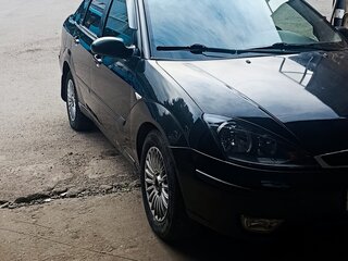 2004 Ford Focus I Рестайлинг, чёрный, 210000 рублей, вид 1