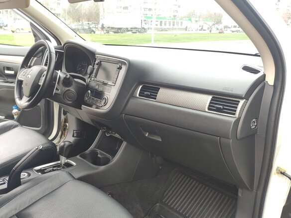 2012 Mitsubishi Outlander III, белый, 1499000 рублей - вид 21