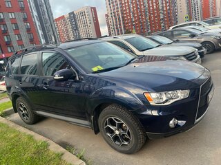 2011 Mitsubishi Outlander II Рестайлинг, синий, 1000000 рублей, вид 2