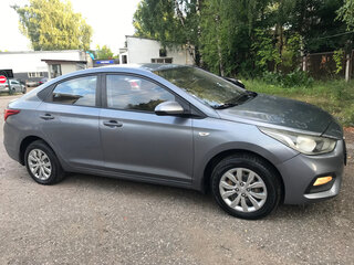 2017 Hyundai Solaris II, серый, 730000 рублей, вид 1
