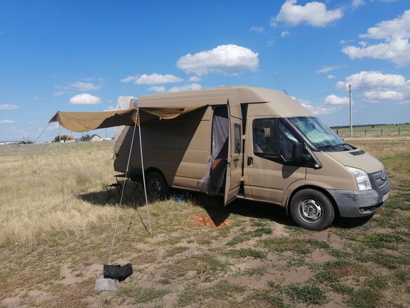 2013 Ford Transit, бежевый - вид 3