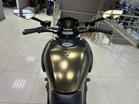 2012 Ducati Diavel, золотистый, 1050000 рублей - вид 19