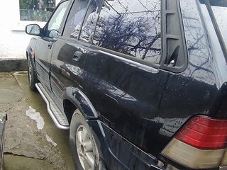 1996 SsangYong Musso I, чёрный, 400000 рублей, вид 1