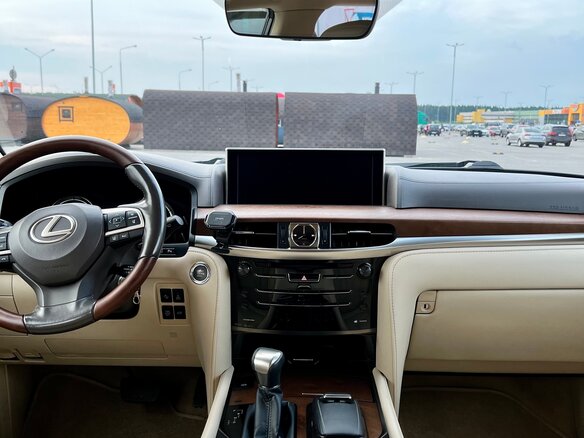2017 Lexus LX 450d III Рестайлинг 2, синий, 6750000 рублей - вид 10