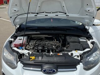 2011 Ford Focus III, белый, 599990 рублей, вид 1