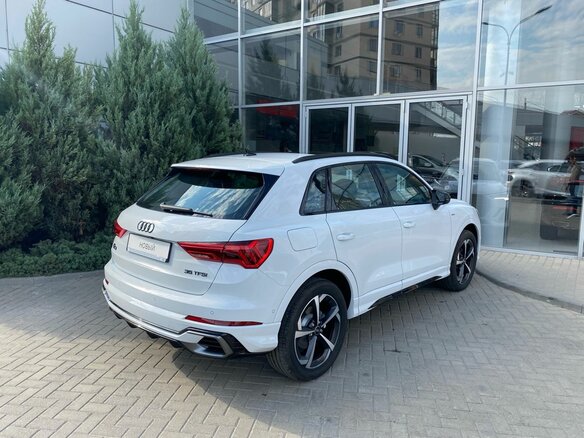 2026 Audi Q3 35 TFSI II (F3), белый, 4400000 рублей - вид 4