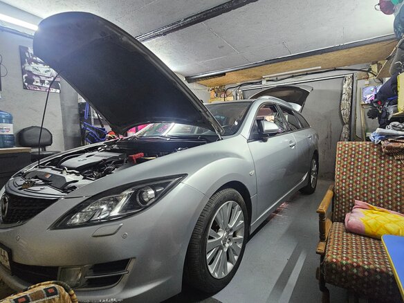 2008 Mazda 6 II (GH), серый, 870000 рублей - вид 2