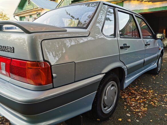 2004 Lada (ВАЗ) 2115, серебристый - вид 2