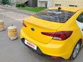 2019 Hyundai Elantra VI (AD) Рестайлинг, жёлтый, 900000 рублей - вид 3