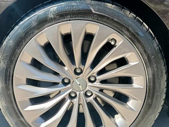 2017 Genesis G90 I, коричневый, 2800000 рублей - вид 9