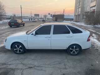 2012 Lada (ВАЗ) Priora I, белый, 450000 рублей, вид 2