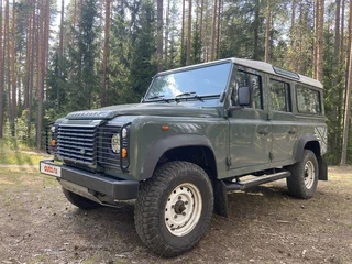 2014 Land Rover Defender Base Utility 110 I Рестайлинг, зелёный, 2700000 рублей, вид 3