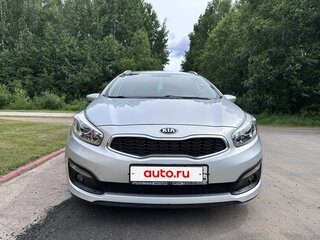 2016 Kia Ceed II Рестайлинг, серебристый, 1200000 рублей, вид 2