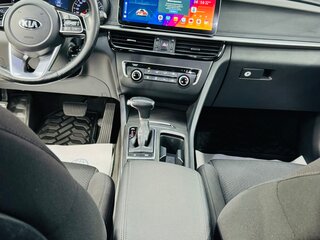 2019 Kia Optima IV Рестайлинг, белый, 1599999 рублей, вид 5