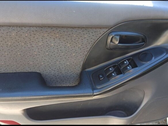 2003 Hyundai Elantra III (XD), серебристый, 439000 рублей - вид 10