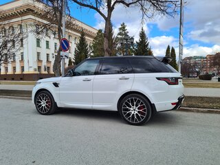 2018 Land Rover Range Rover Sport II Рестайлинг, белый, 8500000 рублей, вид 2