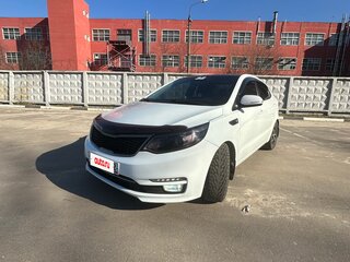 2015 Kia Rio III Рестайлинг, белый, 770000 рублей, вид 1