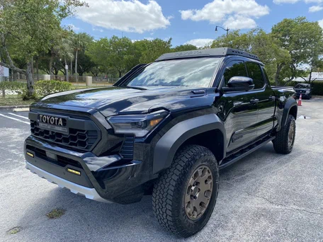 Toyota Tacoma IV