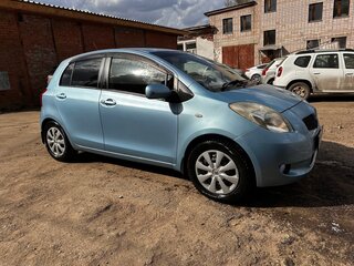 2005 Toyota Vitz II (XP90), голубой, 495000 рублей, вид 3