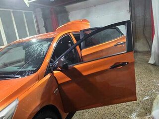 2015 Hyundai Solaris I Рестайлинг, оранжевый, 650000 рублей, вид 5