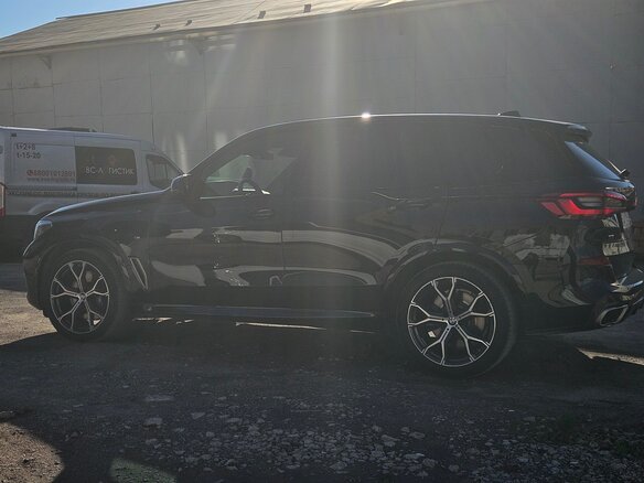 2018 BMW X5 M50d IV (G05/G18), чёрный, 10500000 рублей - вид 13
