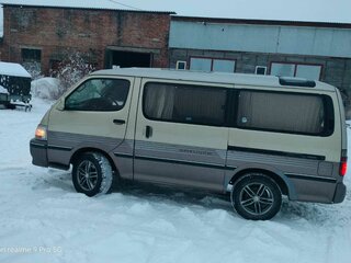 1991 Toyota HiAce H100, коричневый, 677000 рублей, вид 3