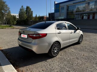 2012 Kia Rio III, серебристый, 950000 рублей, вид 5