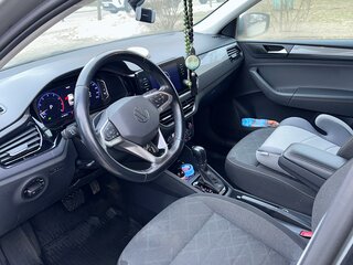 2021 Volkswagen Polo VI, серый, 1900000 рублей, вид 5